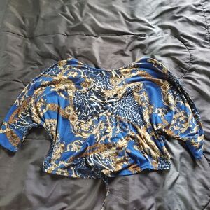 women large cropped top blue with brown ivory design